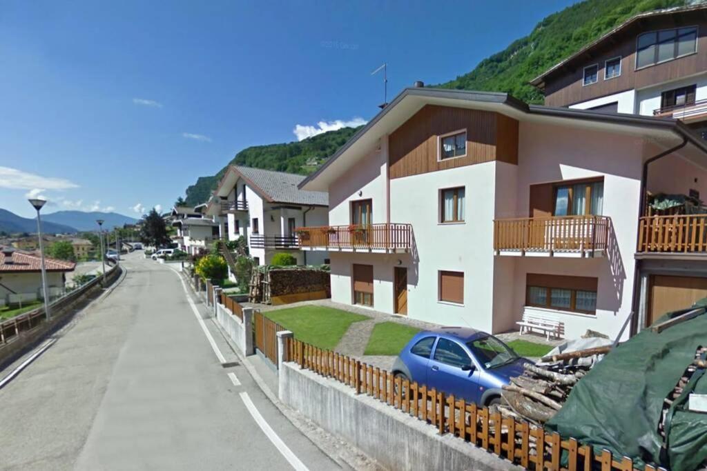 Casa Rosa Apartment Longarone Bagian luar foto